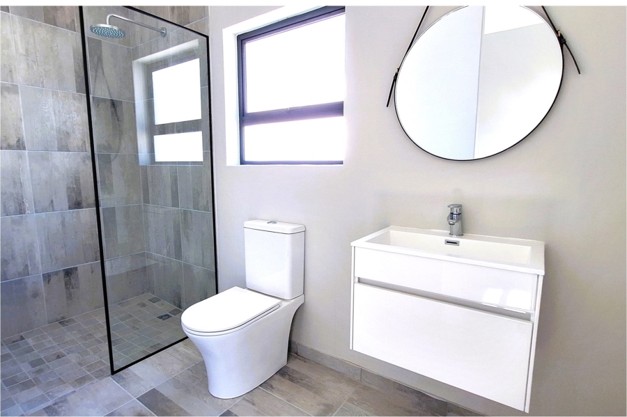 3 Bedroom Property for Sale in Brittania Beach Estate Western Cape